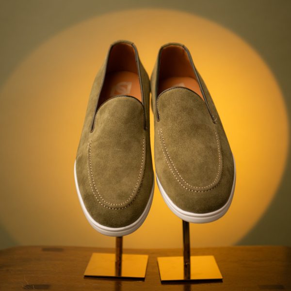 Oliver - Image 5